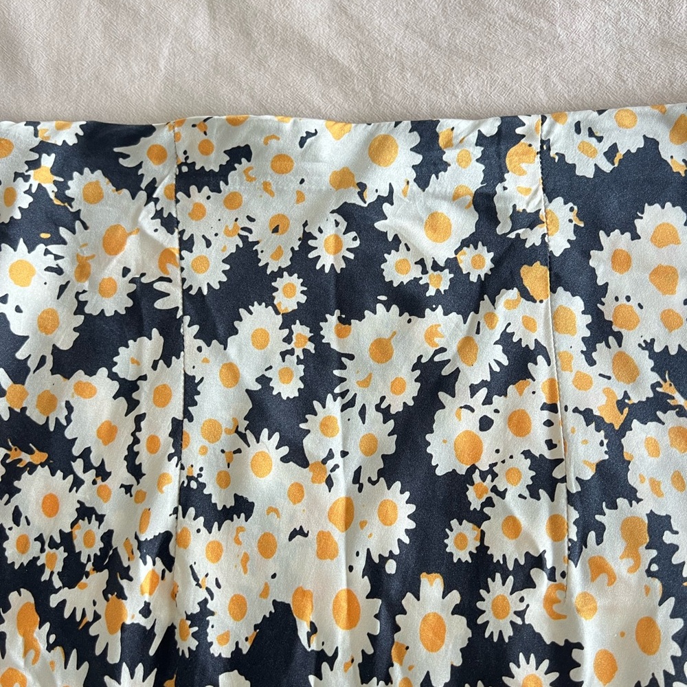 Realisation Par Black and White Daisy Midi Skirt - Picture 8 of 10